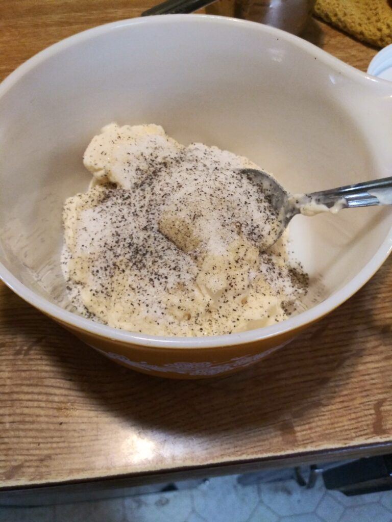 Mayonnaise sprinkled with black pepper